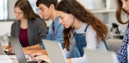 E-Learning and Remote Education: Strategies, Platforms, and Engagement Techniques